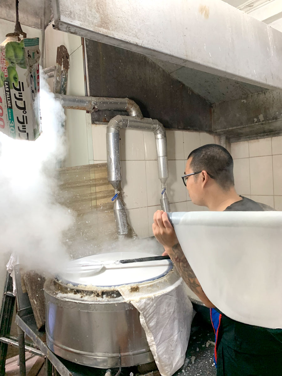 Rice Noodle Making