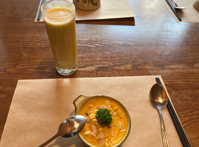 vegan pumpkin soup