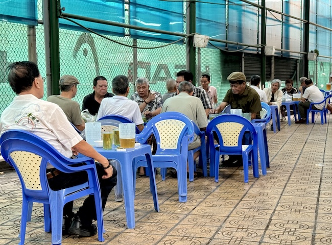 Bia hoi Cac Cu