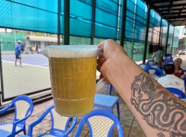 Bia hoi Hanoi